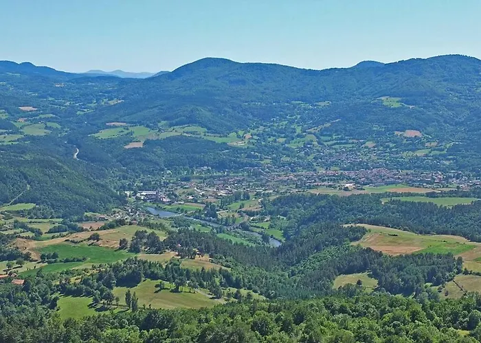 L\'Ange : Entre Monts Et Vallees