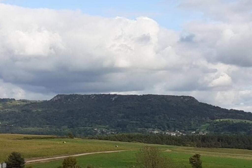 L'ange : Entre Monts Et Vallees Hébergement de vacances Retournac
