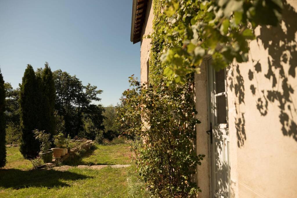 L'ange : Entre Monts Et Vallees Ferienhaus *